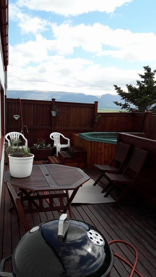 Glaesibaer Bed & Breakfast Reynistadur Luaran gambar